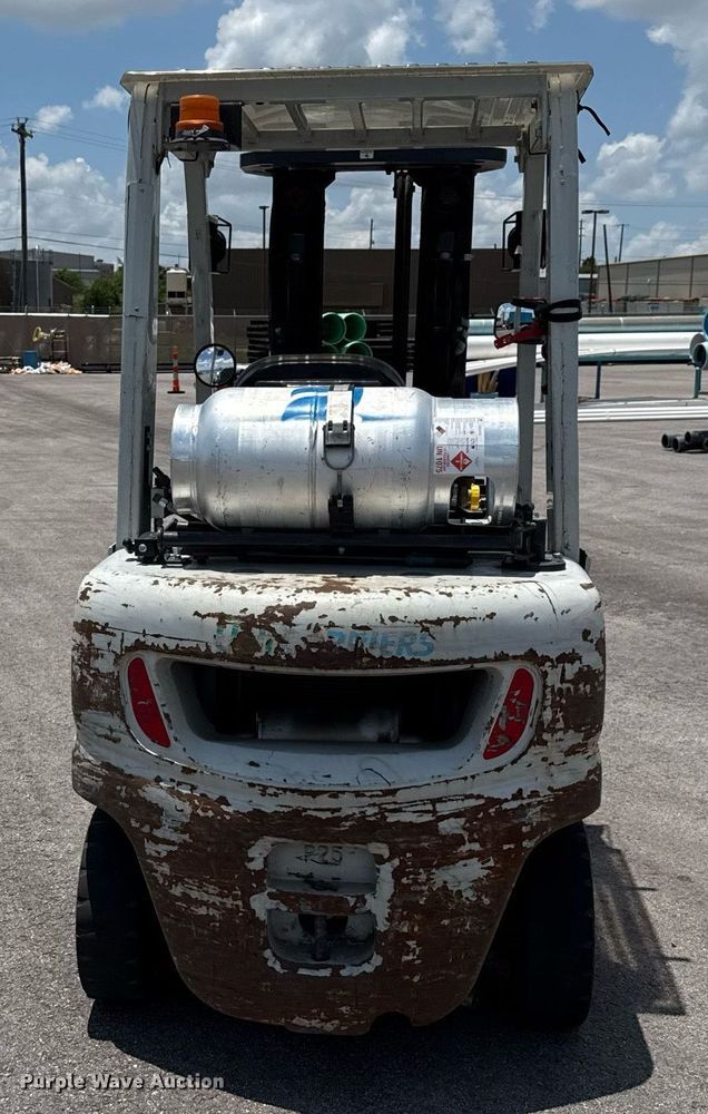 image for item DX5624 2015 UniCarriers PF50 forklift