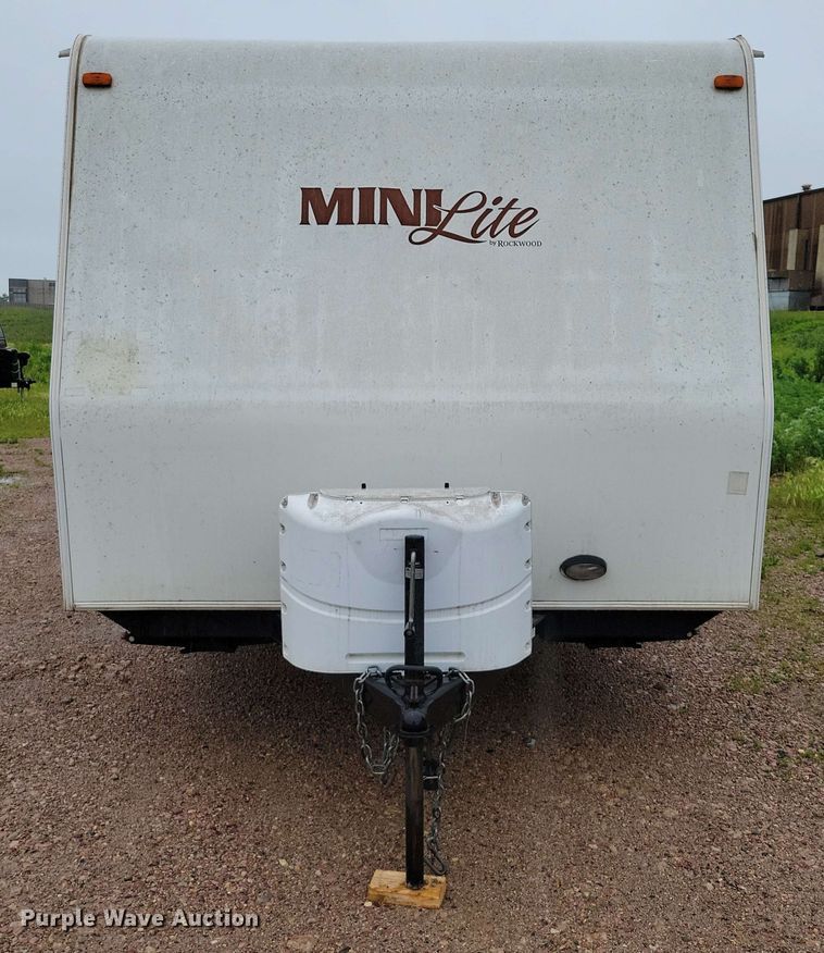 image for item DX7100 2011 Forest River Rockwood Mini Lite camper