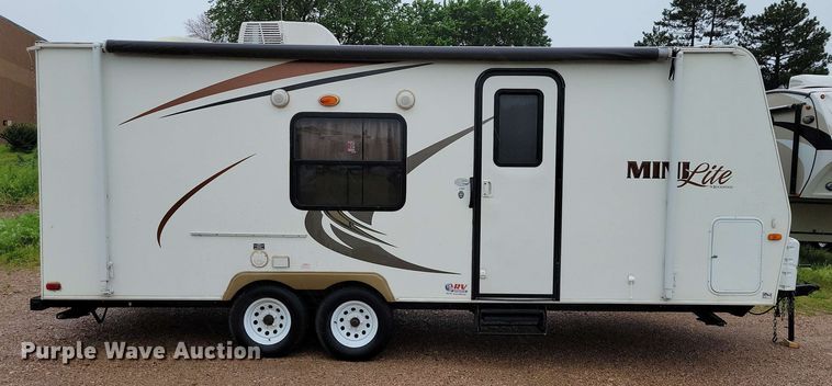 image for item DX7100 2011 Forest River Rockwood Mini Lite camper