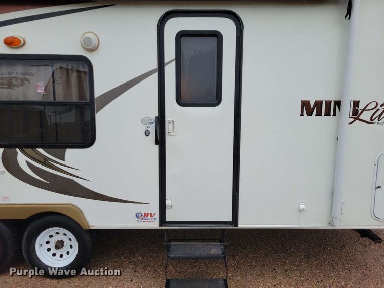 image for item DX7100 2011 Forest River Rockwood Mini Lite camper