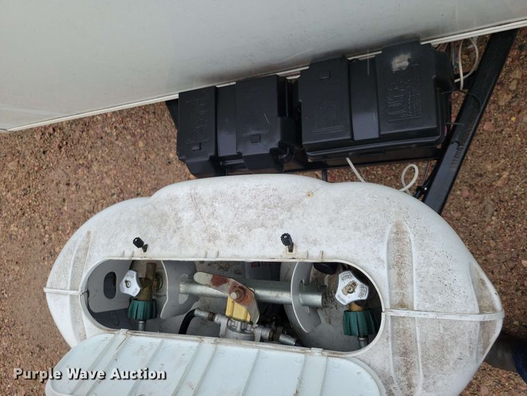 image for item DX7100 2011 Forest River Rockwood Mini Lite camper