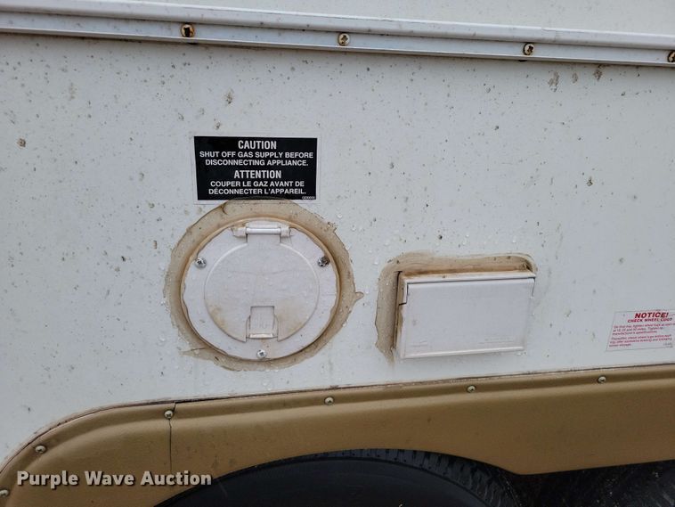 image for item DX7100 2011 Forest River Rockwood Mini Lite camper