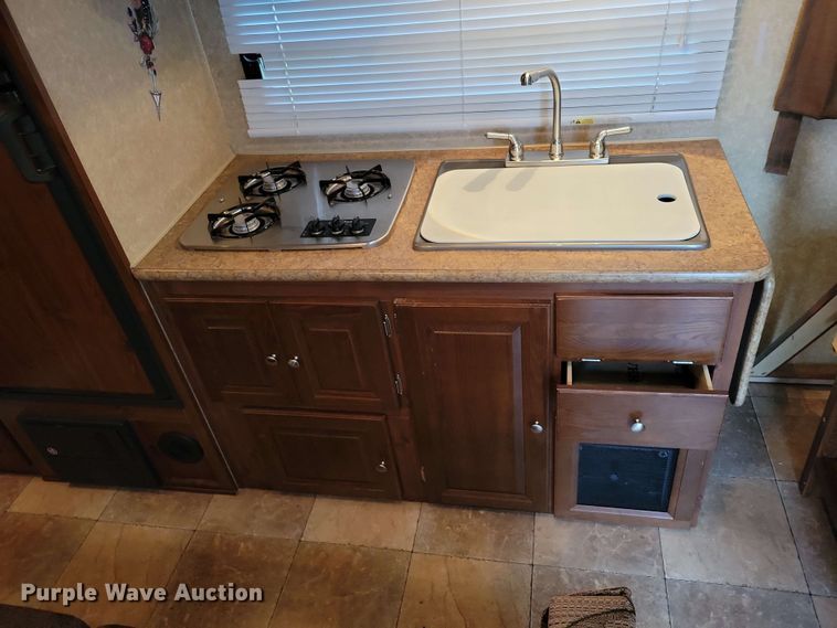 image for item DX7100 2011 Forest River Rockwood Mini Lite camper