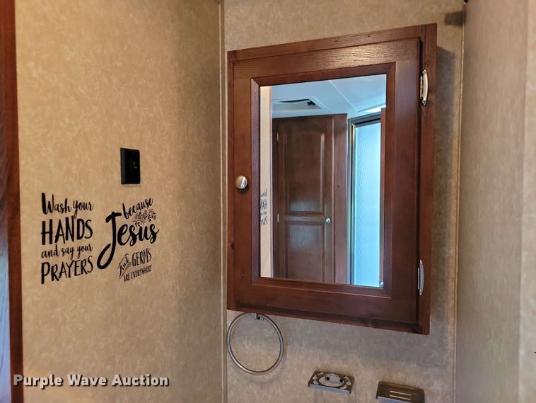 image for item DX7100 2011 Forest River Rockwood Mini Lite camper