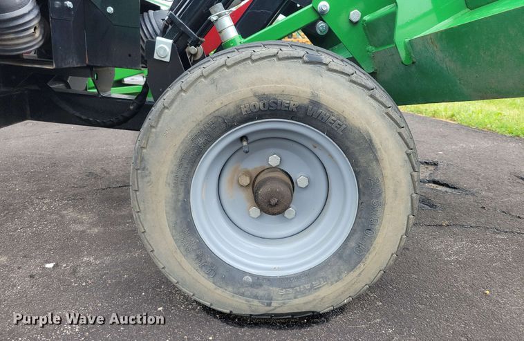 image for item DX7101 2023 Frontier FM4012 batwing finish mower