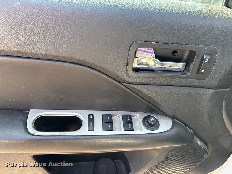 image for item DX7991 2012 Ford Fusion SEL Sedan