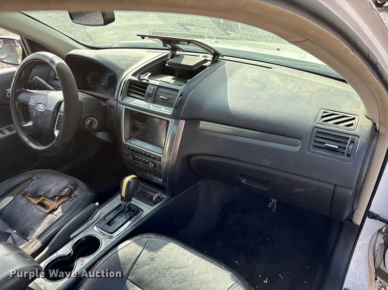 image for item DX7991 2012 Ford Fusion SEL Sedan