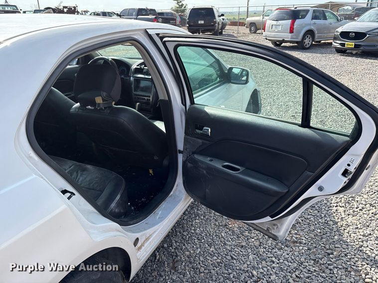 image for item DX7991 2012 Ford Fusion SEL Sedan