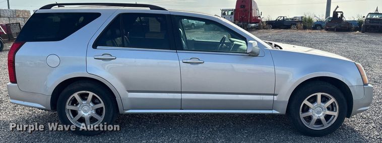image for item DX7995 2005 Cadillac SRX SUV