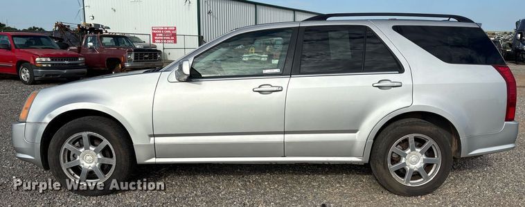 image for item DX7995 2005 Cadillac SRX SUV