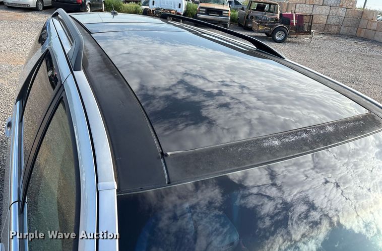 image for item DX7995 2005 Cadillac SRX SUV