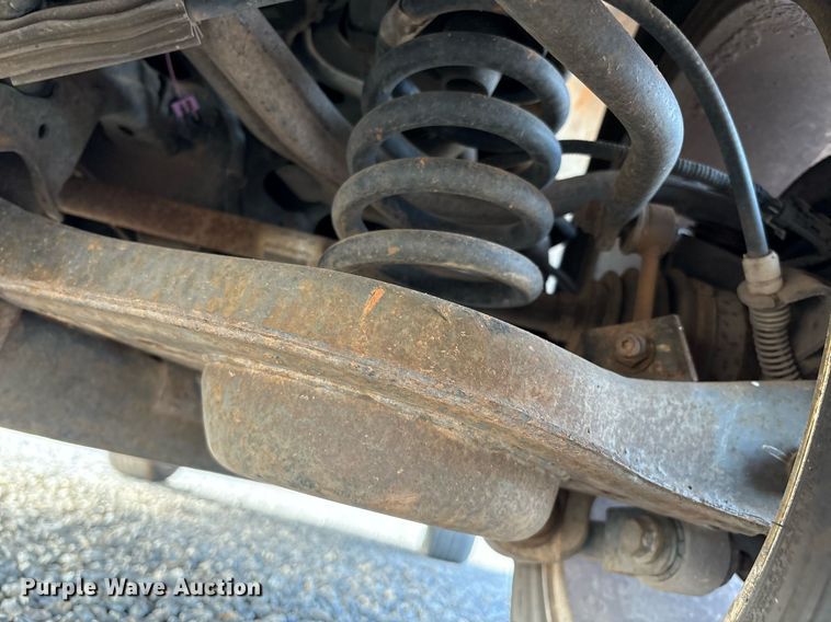 image for item DX7995 2005 Cadillac SRX SUV