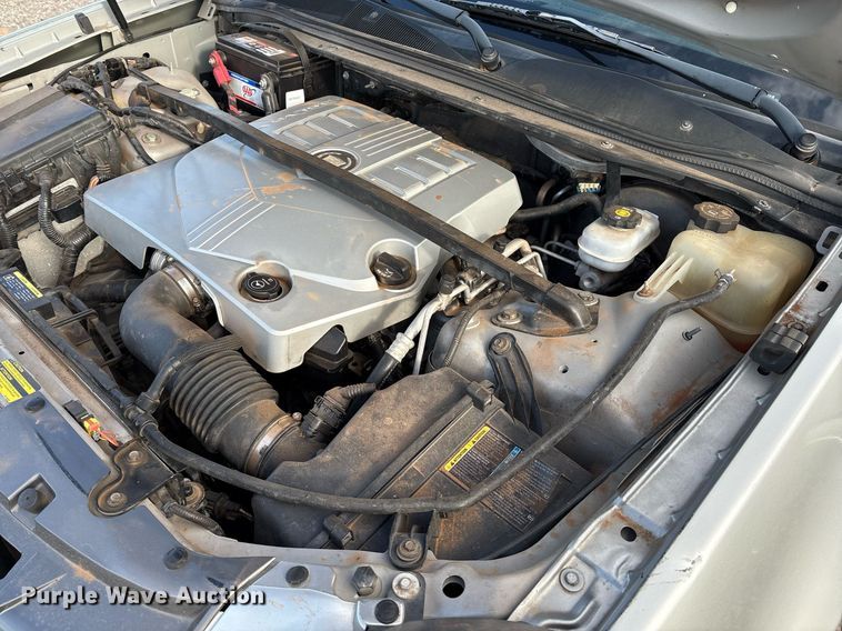 image for item DX7995 2005 Cadillac SRX SUV