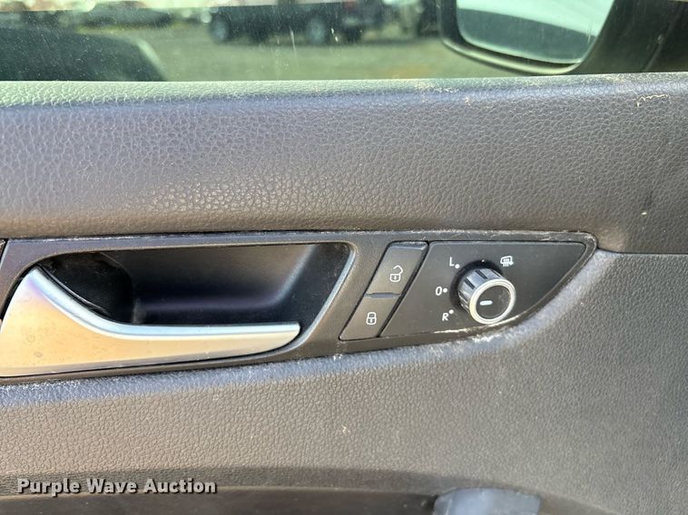 image for item DX7997 2014 Volkswagen Passat  Sedan