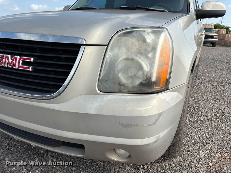 image for item DX7998 2007 GMC Yukon XL SUV