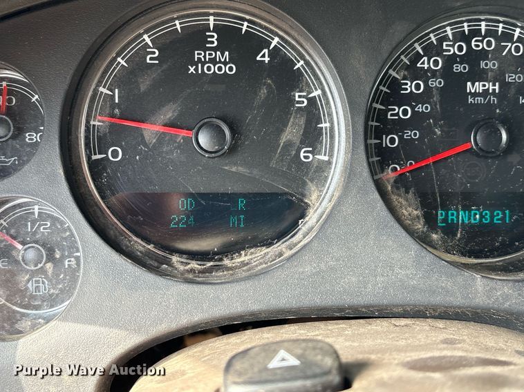 image for item DX7998 2007 GMC Yukon XL SUV