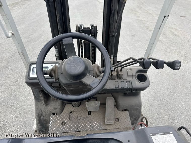 image for item DY0235 2015 Nissan BXP35 forklift