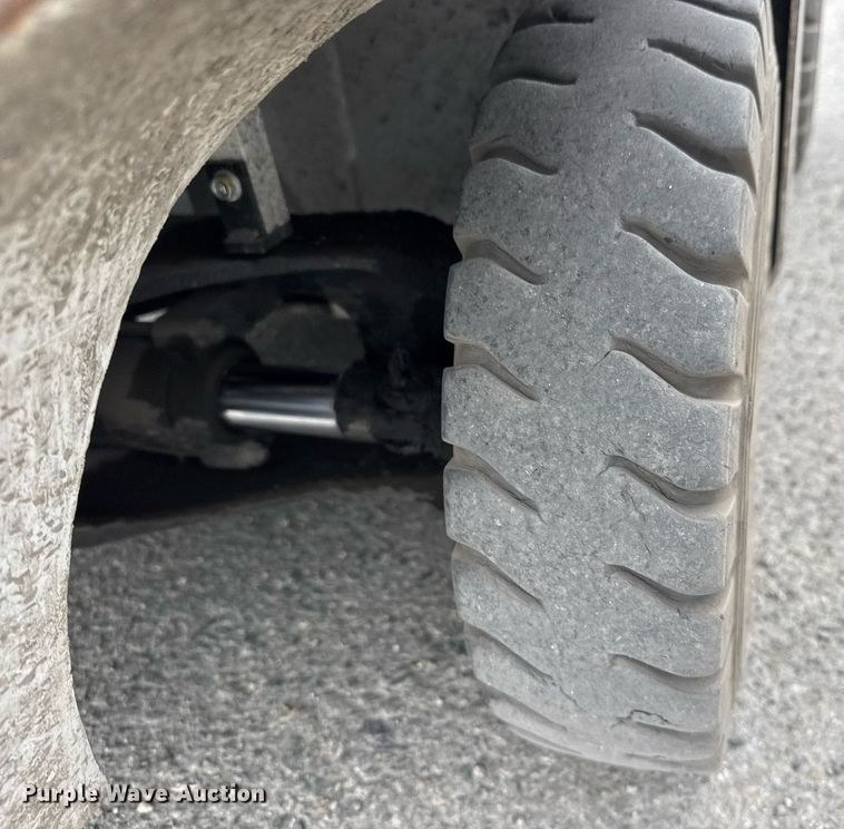 image for item DY0235 2015 Nissan BXP35 forklift