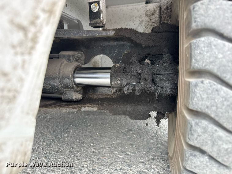 image for item DY0236 2015 Nissan BXP35 forklift