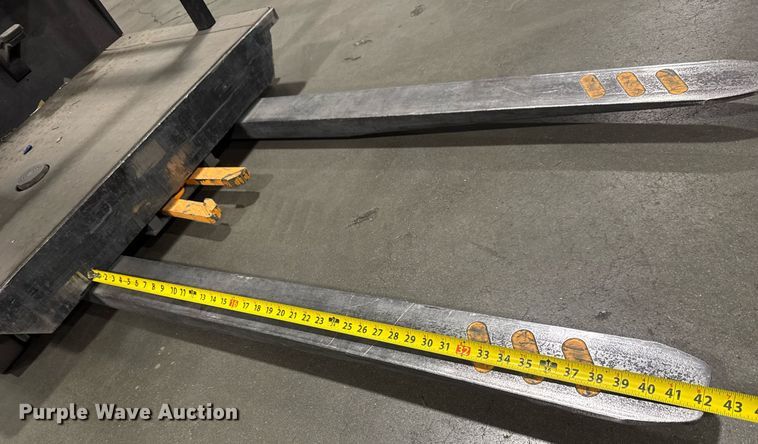 image for item DY0238 2015 Crown SP3520-30 order picker