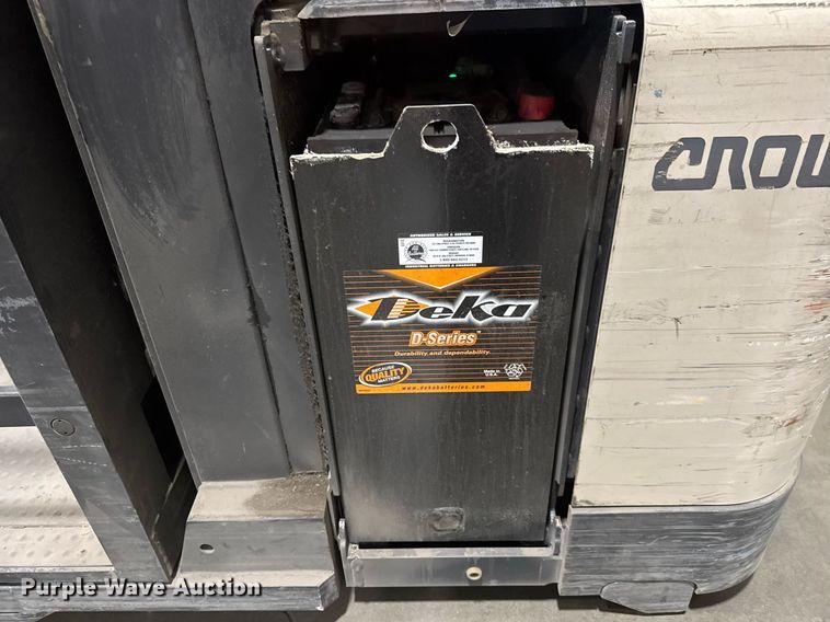 image for item DY0238 2015 Crown SP3520-30 order picker