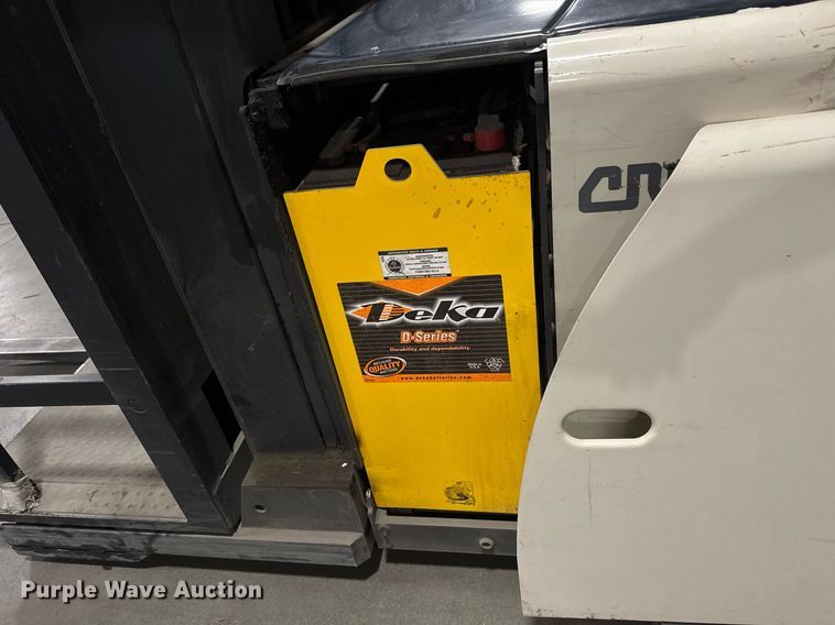 image for item DY0239 2015 Crown SP3520-30 order picker