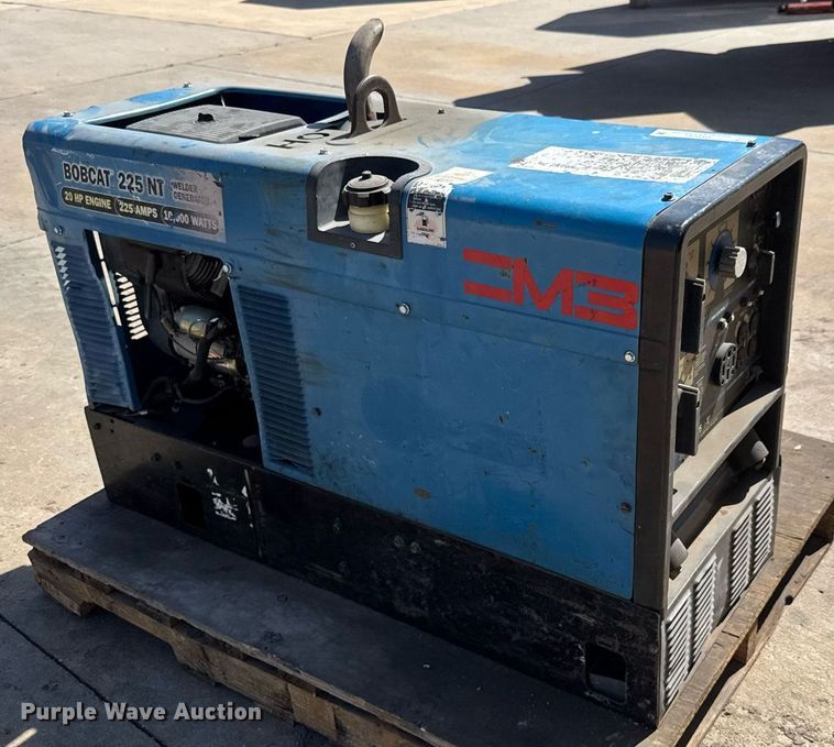 image for item DY0247 Miller Bobcat 225 NT welder/generator