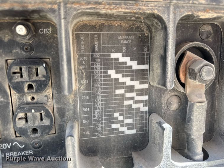 image for item DY0248 Miller Bobcat 250 welder/generator