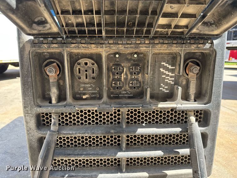 image for item DY0248 Miller Bobcat 250 welder/generator