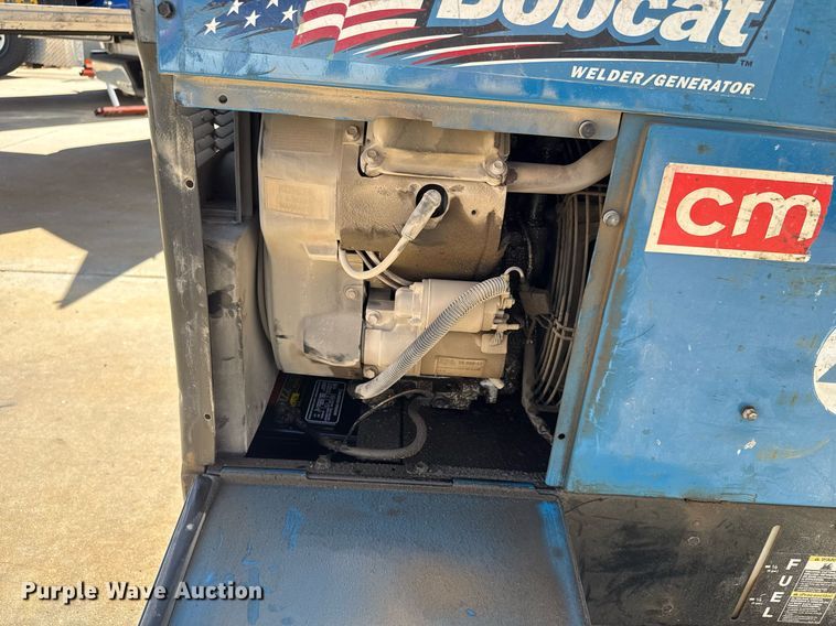image for item DY0248 Miller Bobcat 250 welder/generator