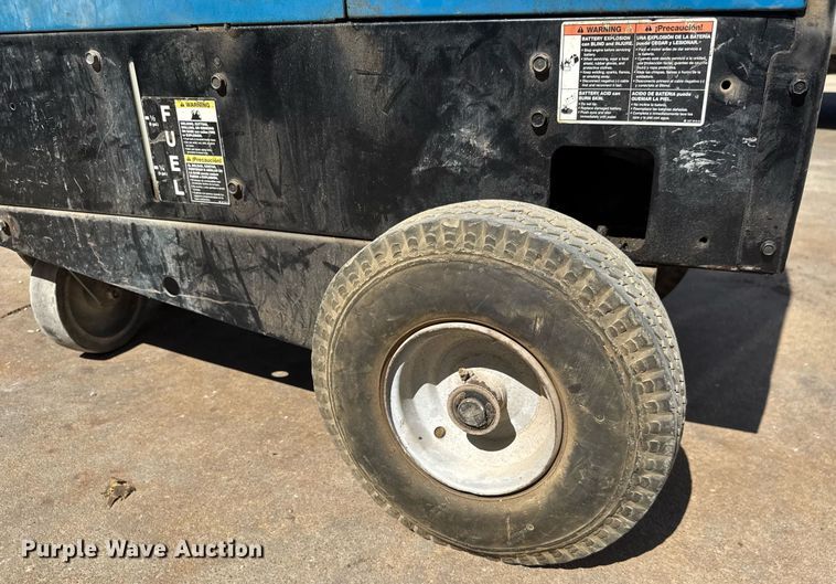 image for item DY0248 Miller Bobcat 250 welder/generator