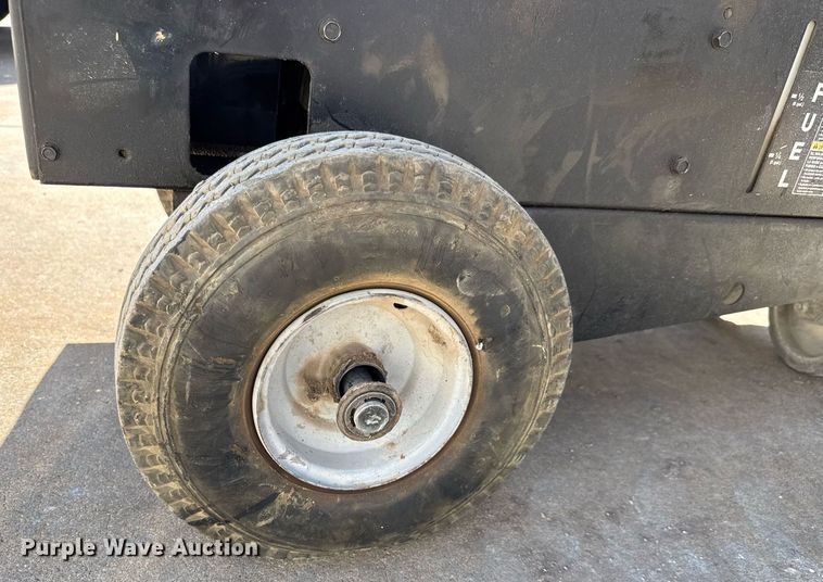 image for item DY0248 Miller Bobcat 250 welder/generator