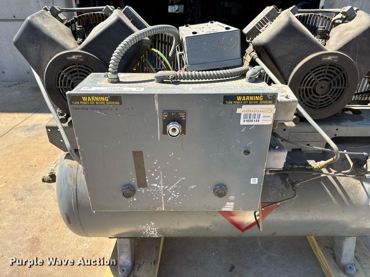 image for item DY0249 Johnson Controls Pure Flow AD-030-3C2 air compressor