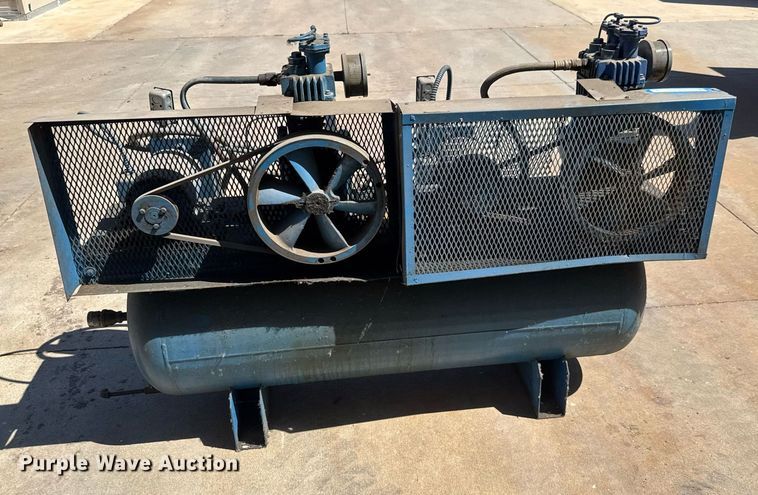 image for item DY0250 Quincy 216 air compressor