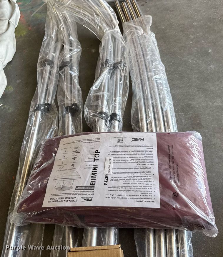 image for item DY0252 1989 Crestliner boat