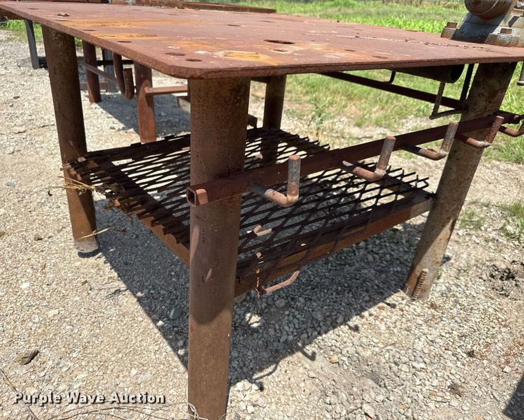 image for item DY0276 (3) work benches