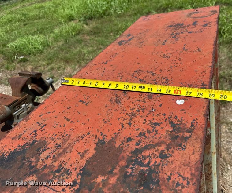 image for item DY0276 (3) work benches