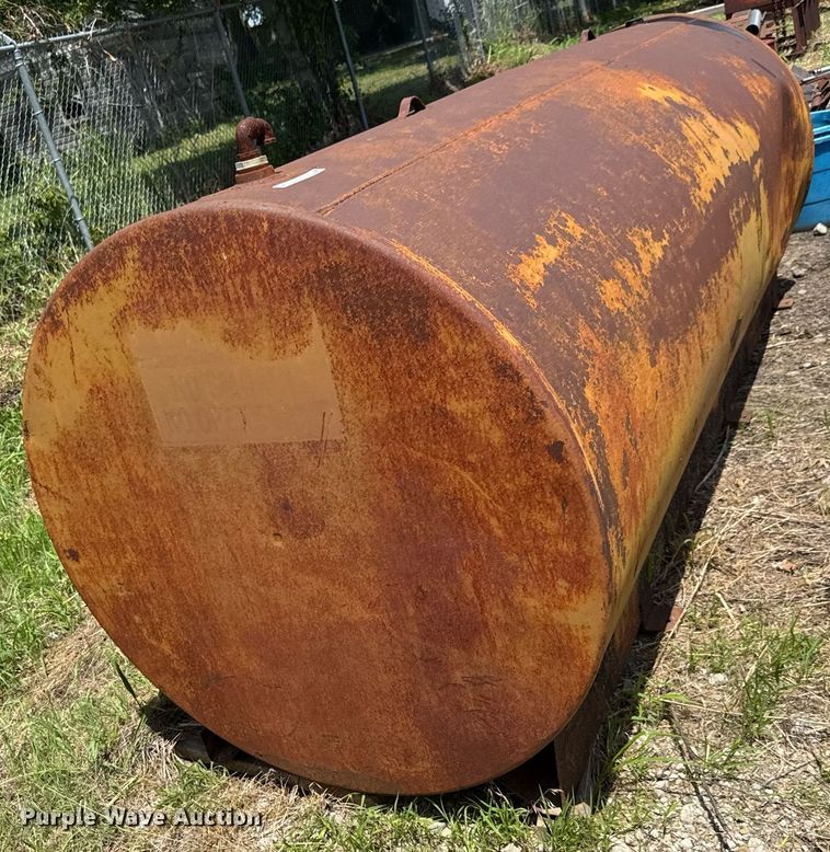 image for item DY0293 Oil tank