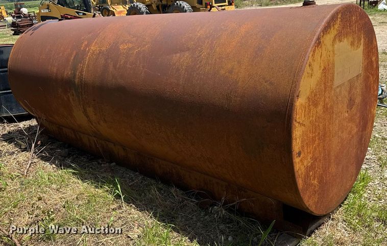 image for item DY0293 Oil tank