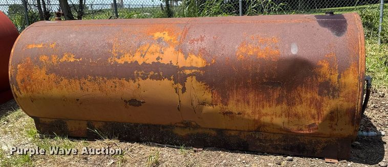 image for item DY0293 Oil tank