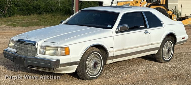 image for item DY0642 1989 Lincoln Continental Mark VII 
