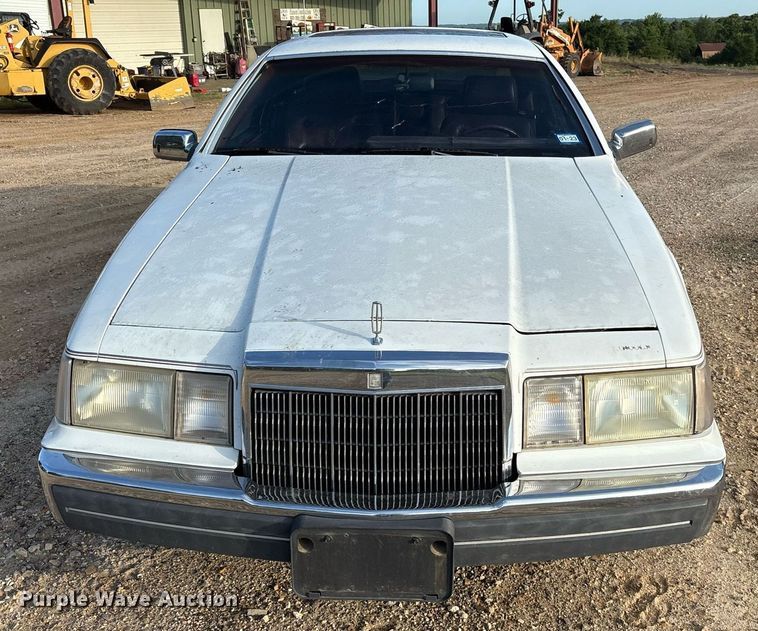 image for item DY0642 1989 Lincoln Continental Mark VII 