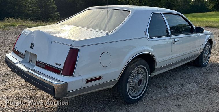 image for item DY0642 1989 Lincoln Continental Mark VII 