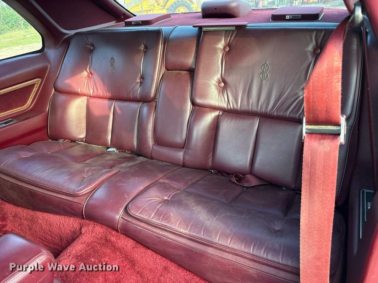 image for item DY0642 1989 Lincoln Continental Mark VII 