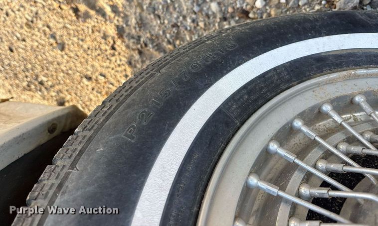 image for item DY0642 1989 Lincoln Continental Mark VII 