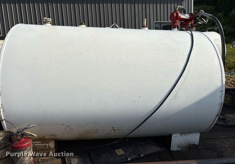 image for item DY0661 2009 Doolittle T-7716 utility trailer