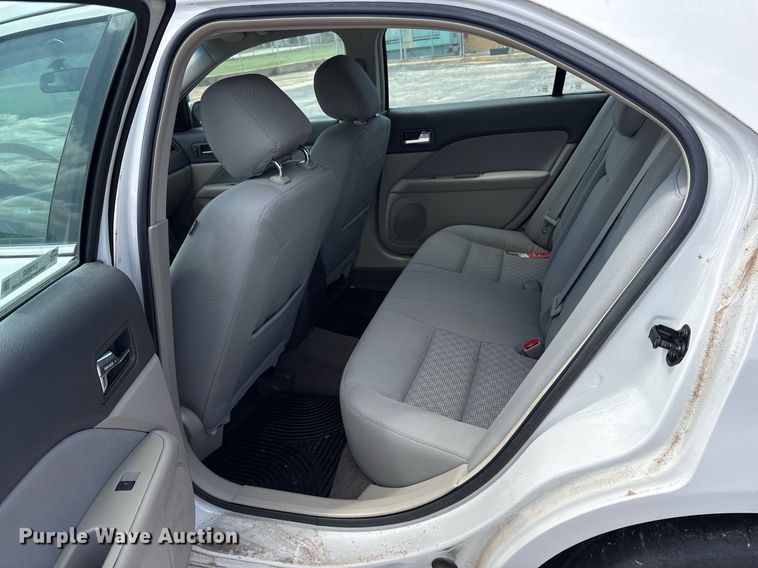 image for item DY0692 2012 Ford Fusion 