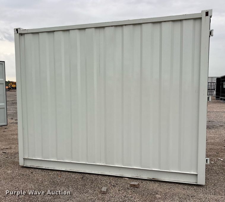image for item DY0708 Shipping container