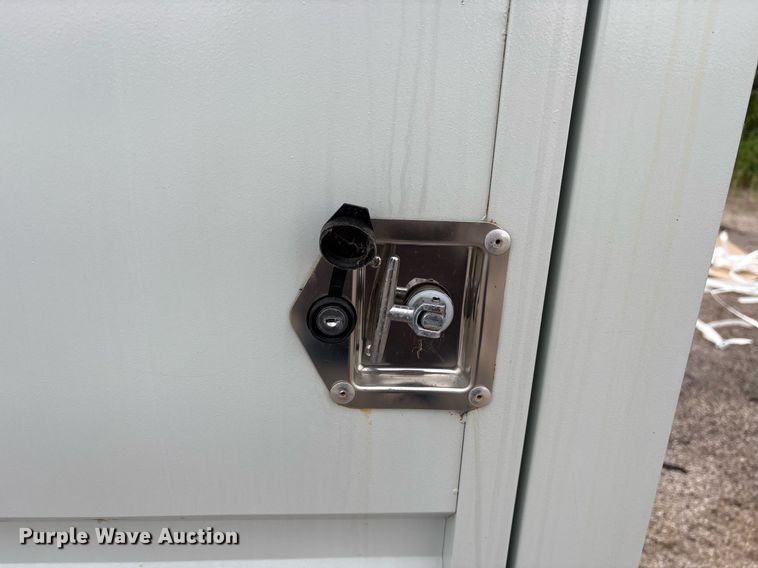 image for item DY0708 Shipping container