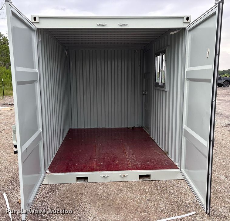 image for item DY0709 Shipping container